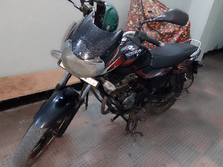 Bajaj Discover 150