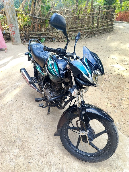Bajaj Discover 100