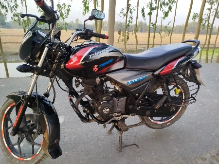 Bajaj Discover 125