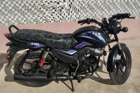 Mahindra Arro