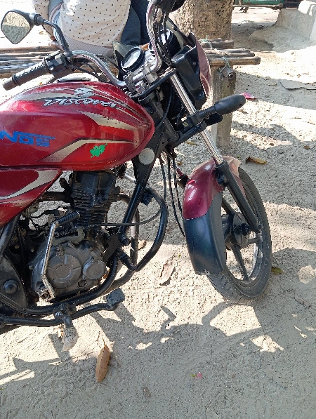 Bajaj Discover 100