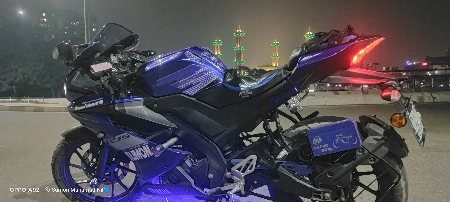 Yamaha R15 V3