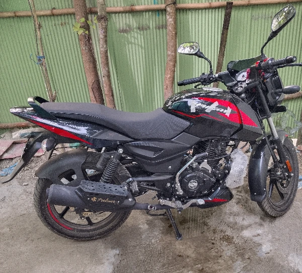 Bajaj Pulsar 150