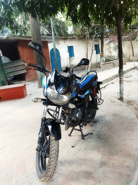 Bajaj Discover 100
