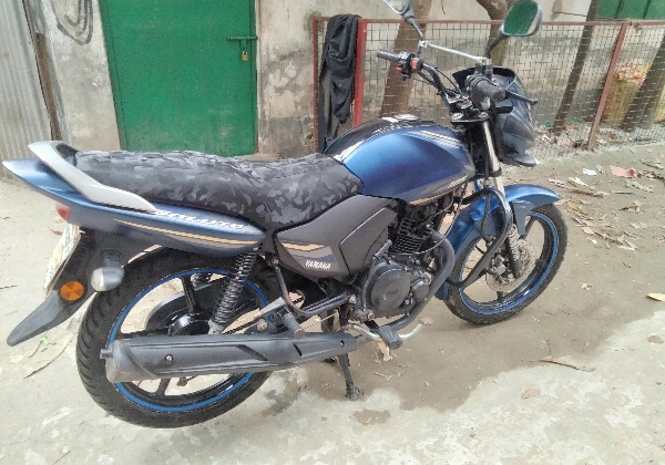 Yamaha Saluto