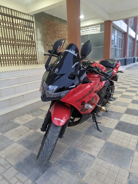 Suzuki Gixxer SF FI ABS