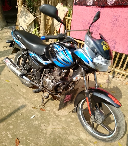 Bajaj Discover 100