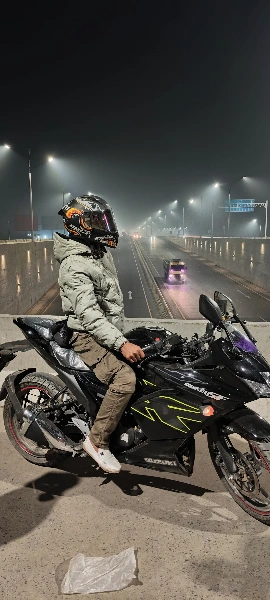 Suzuki Gixxer SF FI ABS