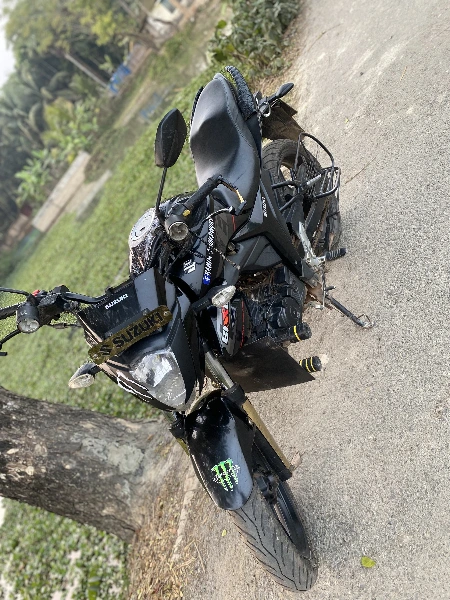Suzuki Gixxer 155