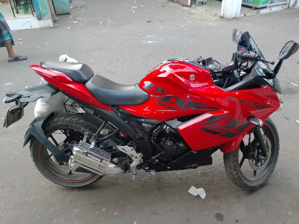 Suzuki Gixxer SF FI ABS
