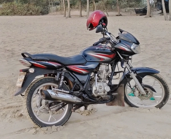 Bajaj Discover 125