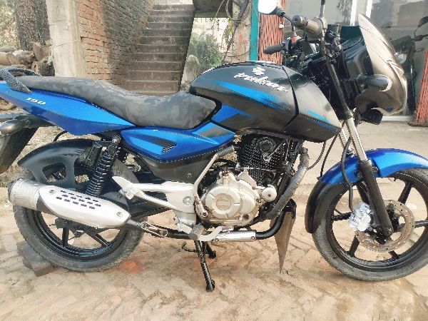 Bajaj Pulsar 150