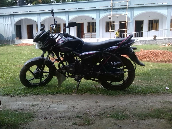 Bajaj Discover 100