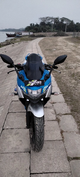 Suzuki Gixxer SF FI ABS