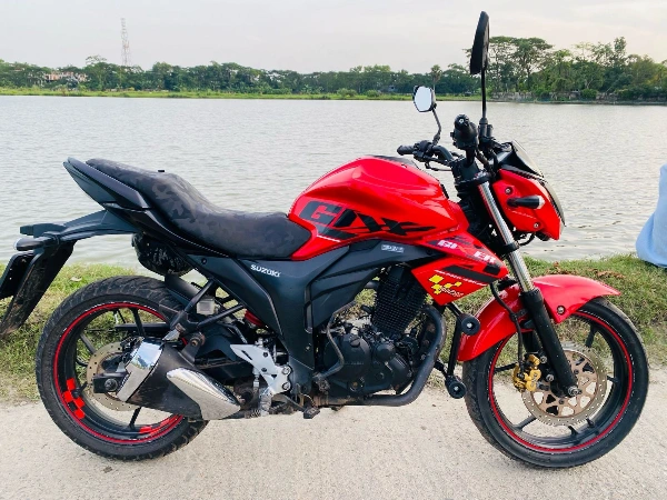 Suzuki Gixxer 155