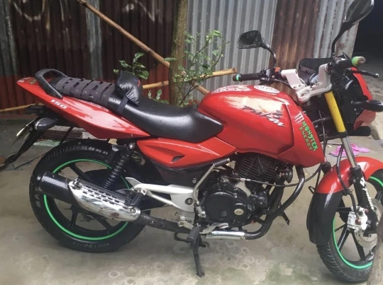 Bajaj Pulsar 150