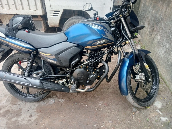Yamaha Saluto