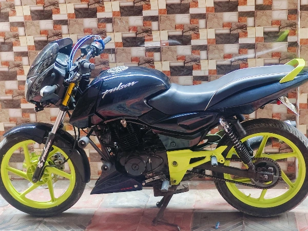 Bajaj Pulsar 150