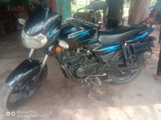 Bajaj Discover 135