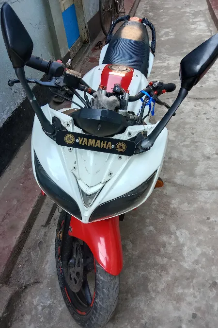Yamaha Fazer FI V2