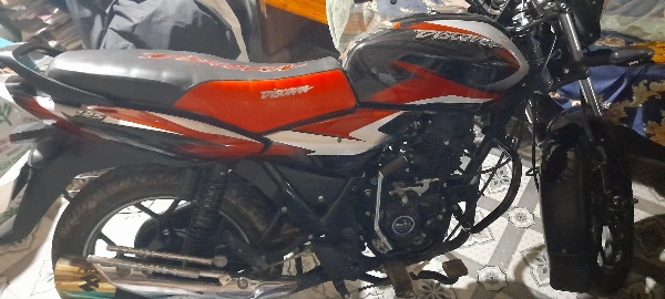 Bajaj Discover 125 ST