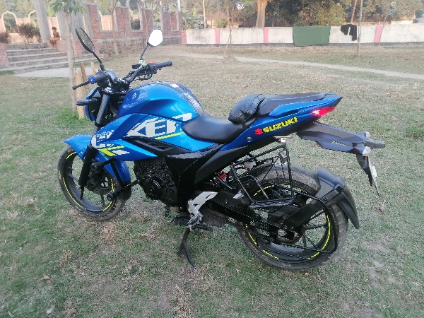 Suzuki Gixxer 155