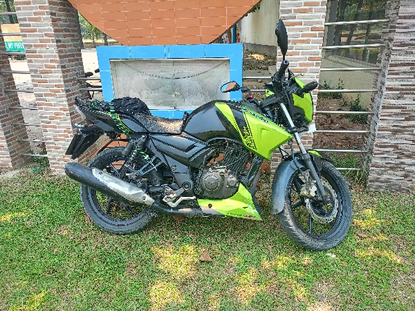 TVS Apache RTR 150