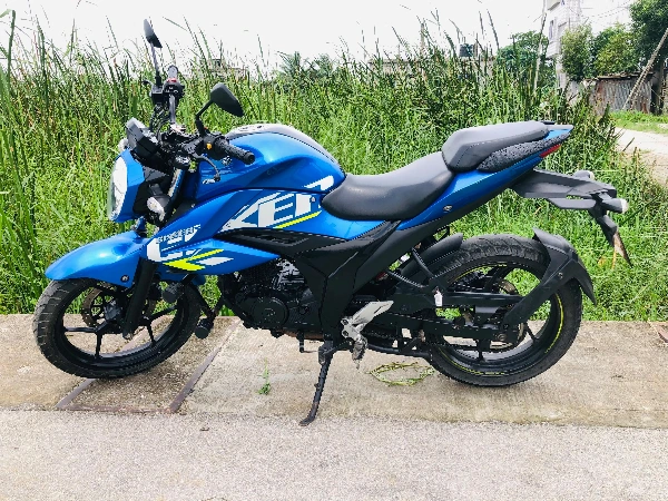 Suzuki Gixxer (ABS)