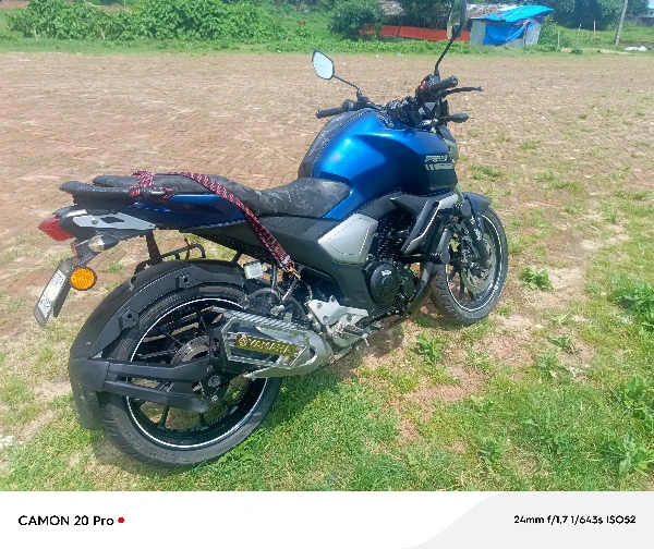 Yamaha FZ FI V3