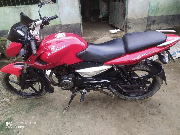 Bajaj Pulsar 135