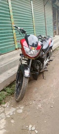 Suzuki GS150R
