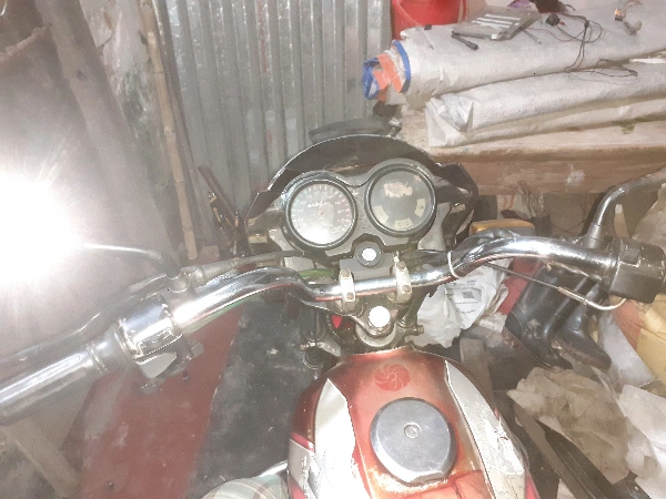 Bajaj CT 100