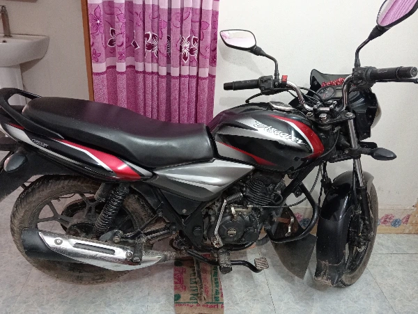 Bajaj Discover 125