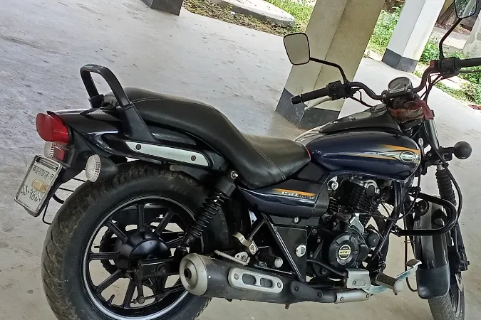 Bajaj Avenger Street 150