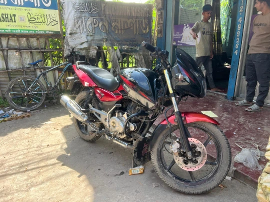 Bajaj Pulsar 150