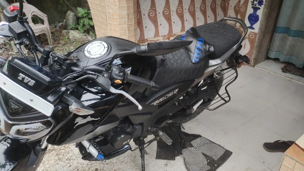 TVS Raider 125