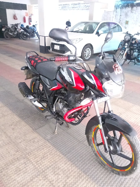 Bajaj Discover 100
