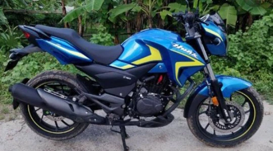 Hero Hunk 150R Dual Disc ABS