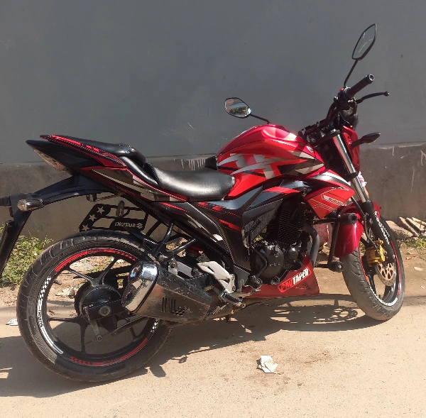 Suzuki Gixxer 155