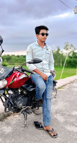 Bajaj Discover 125