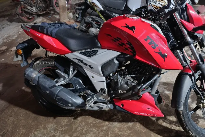 TVS Apache RTR 160 4V