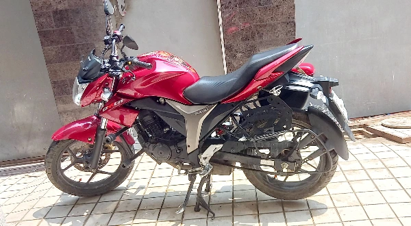 Gixxer Monotone