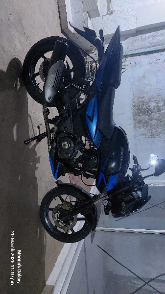 Bajaj Pulsar 150 Double Disc