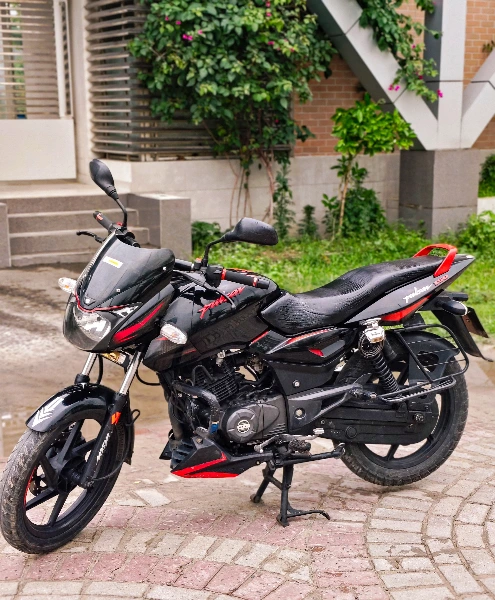 Bajaj Pulsar 150