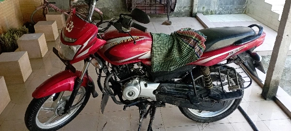 Bajaj Platina ES