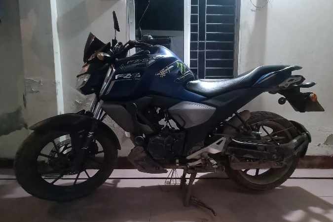 Yamaha FZS FI V3