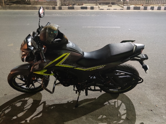 Honda CB Hornet 160R