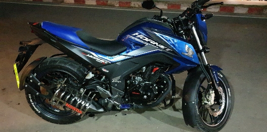 Honda CB Hornet 160R