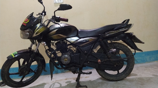 Bajaj Discover 100