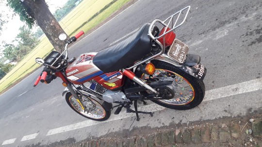 Honda CDI 100S - হোন্ডা সিডিআই ১০০ এস (Honda CDI 100S)